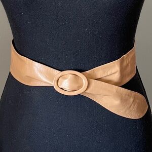 Vintage Beige Leather Belt